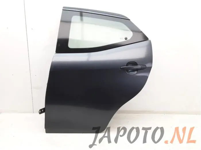 Drzwi lewe tylne wersja 4-drzwiowa Toyota Aygo