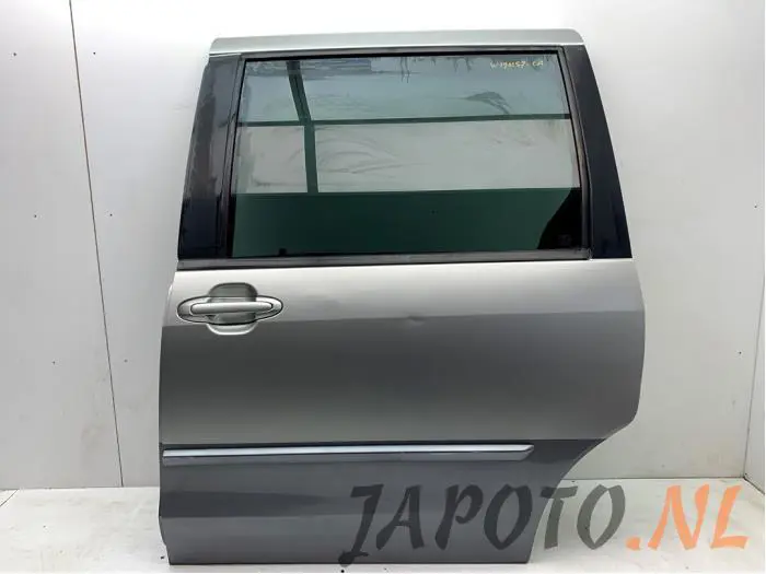 Drzwi lewe tylne wersja 4-drzwiowa Mazda MPV