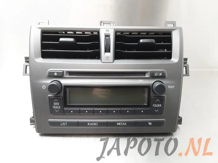 Radioodtwarzacz CD Subaru Trezia