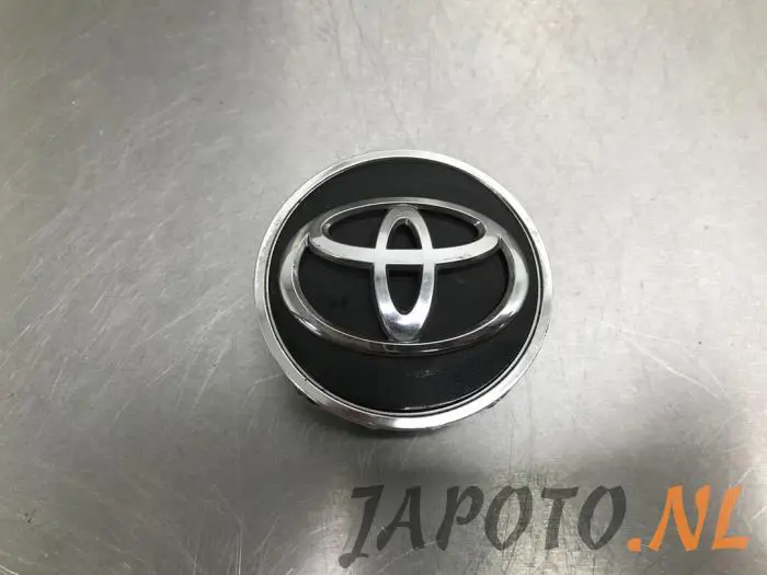 Pokrywa piasty Toyota C-HR