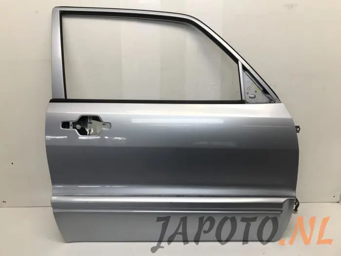 Drzwi prawe wersja 2-drzwiowa Mitsubishi Pajero