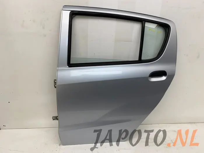 Drzwi lewe tylne wersja 4-drzwiowa Daihatsu Cuore