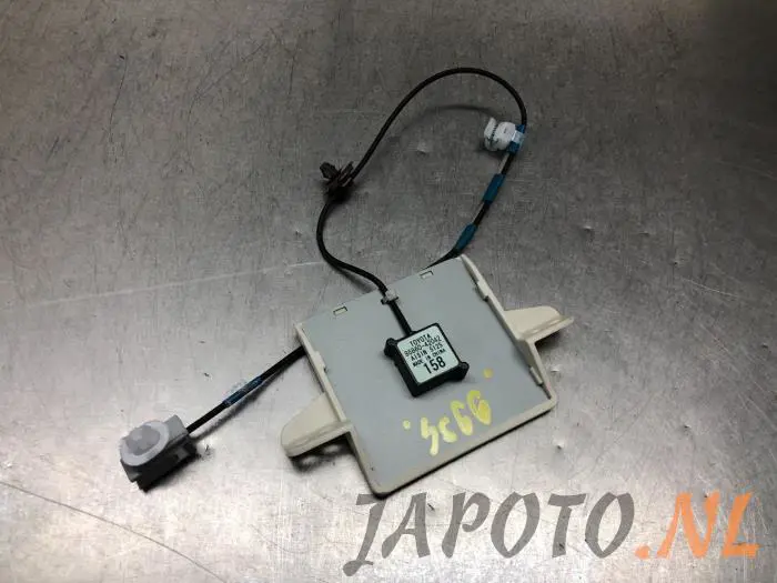 Antena GPS Toyota Rav-4