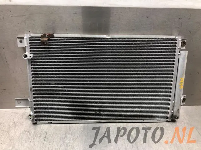 Chlodnica klimatyzacji Toyota Avensis