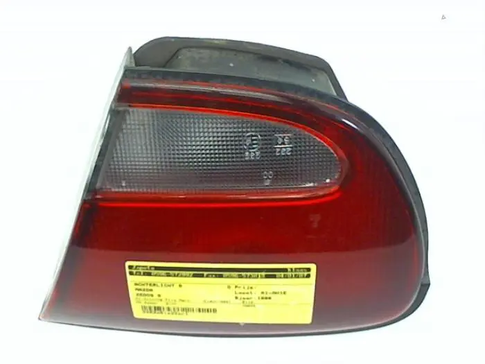 Tylne swiatlo pozycyjne prawe Mazda Xedos 6