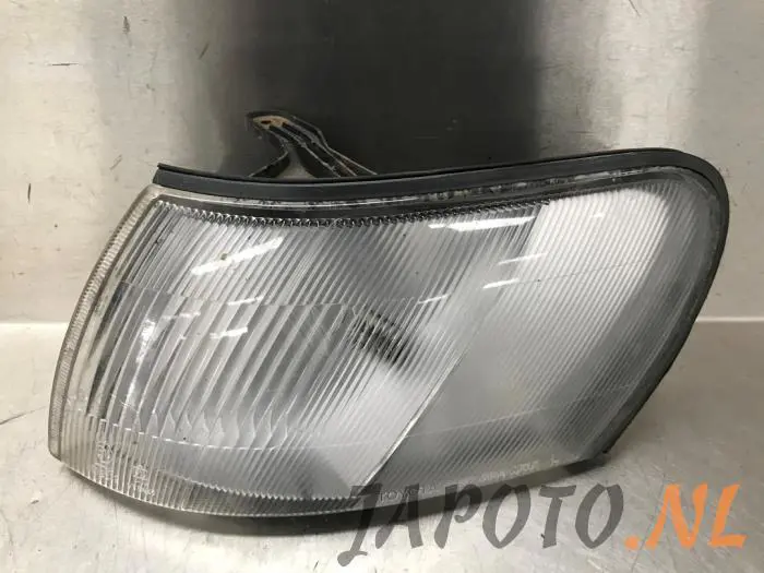 Reflektor lewy Toyota Corolla