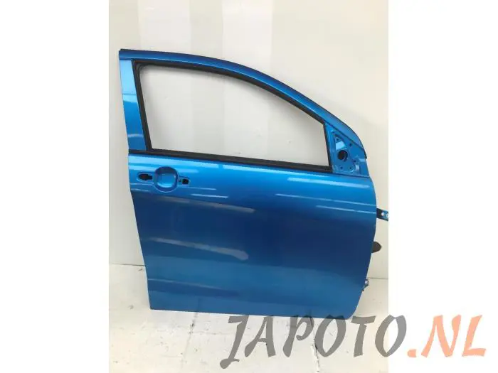 Drzwi prawe przednie wersja 4-drzwiowa Suzuki Celerio