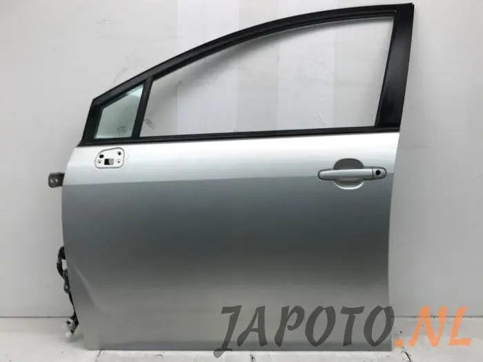 Drzwi lewe przednie wersja 4-drzwiowa Toyota Corolla Verso