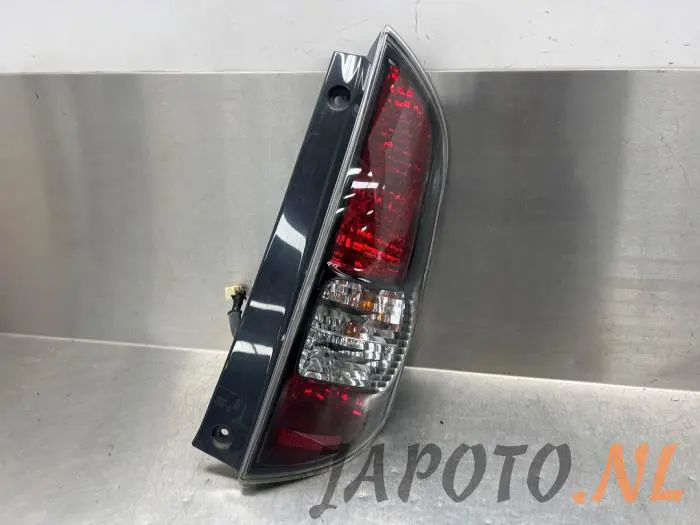 Tylne swiatlo pozycyjne prawe Daihatsu Sirion