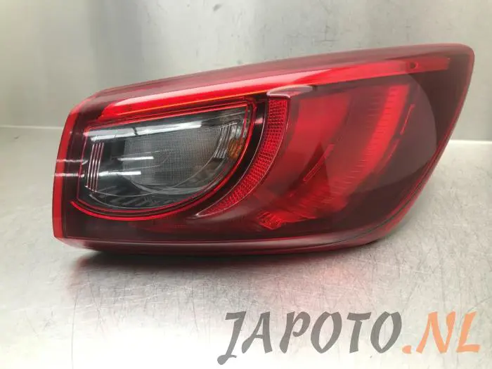 Tylne swiatlo pozycyjne prawe Mazda CX-3